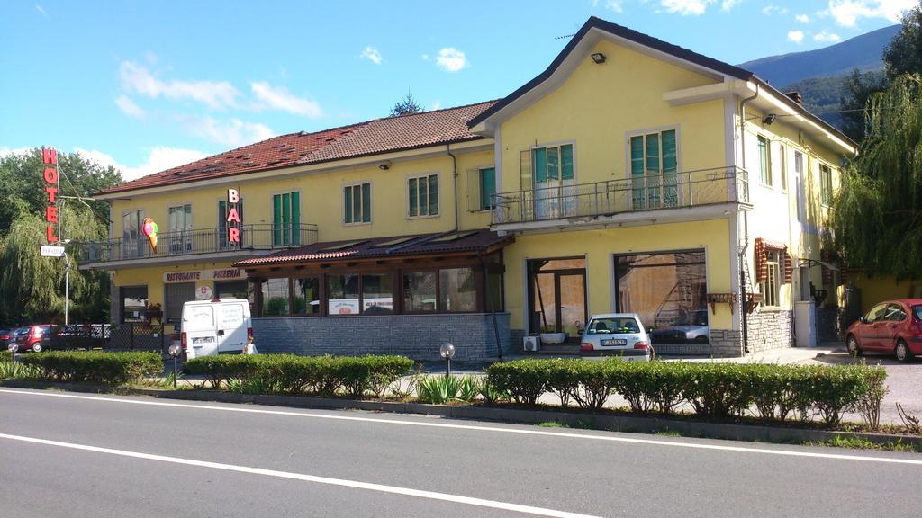 Hotel Paradise Bruzolo Eksteriør billede